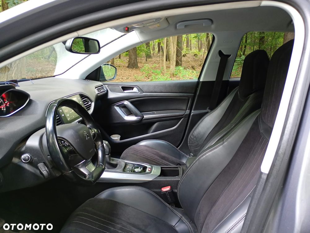 Peugeot 308 PureTech 130 EAT6 Stop & Start Allure - 12