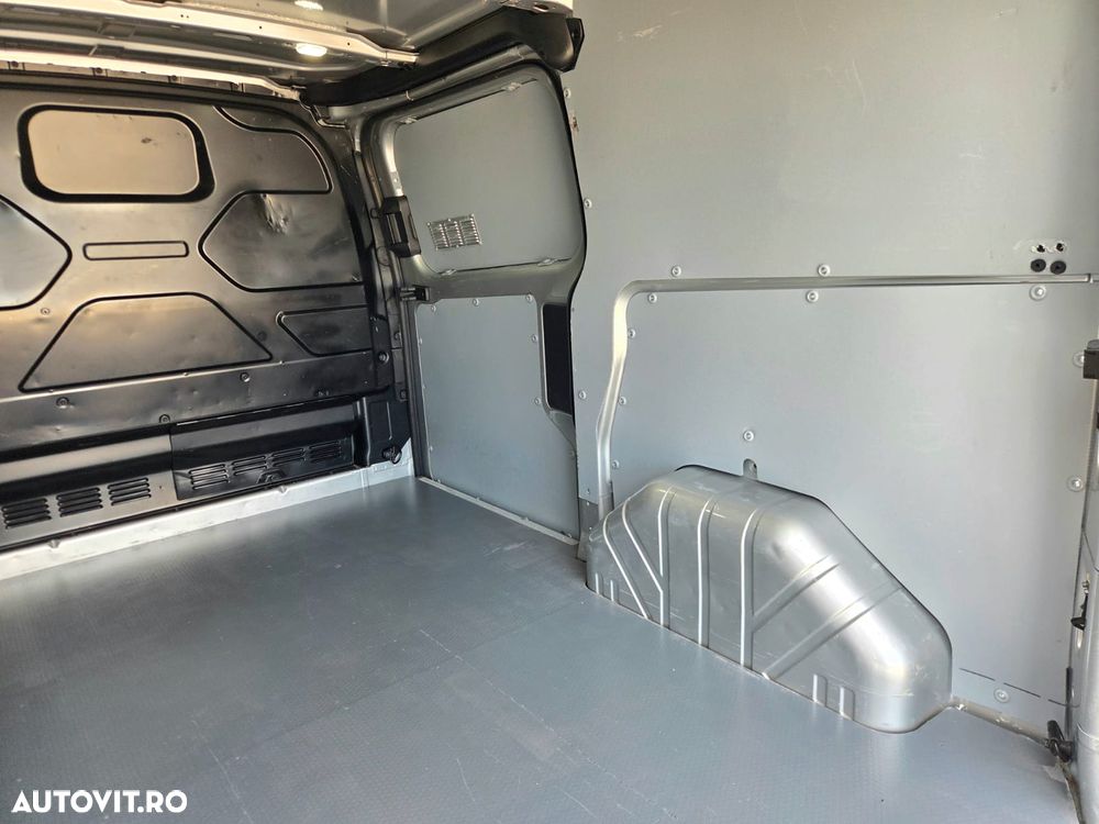 Ford Transit Custom L1H1 Cv Automata - 14