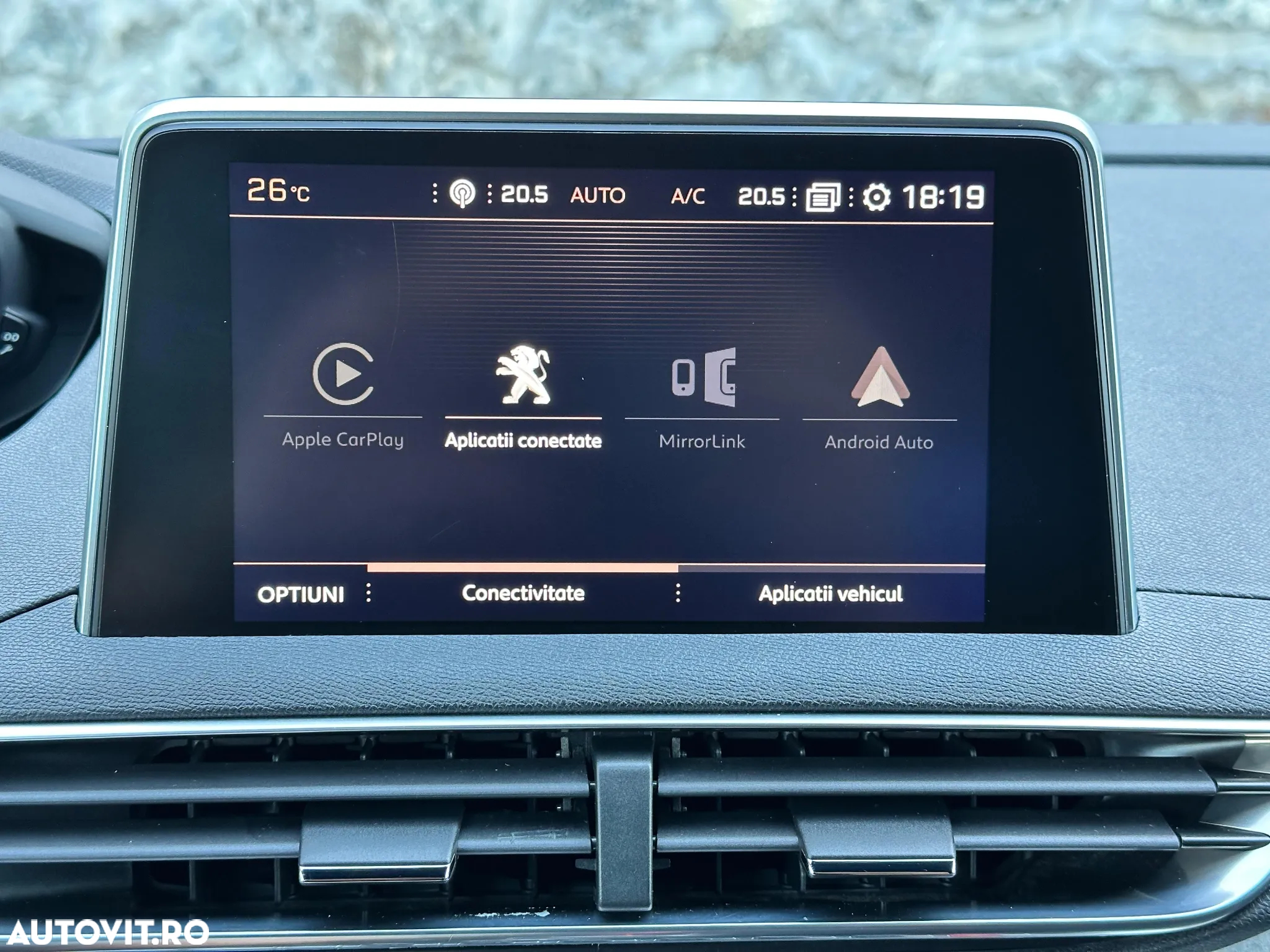 Peugeot 5008 2.0L BlueHDI EAT8 S&S GT Pack - 32