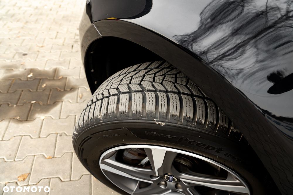 Volvo XC 60 D4 AWD Geartronic Summum - 17