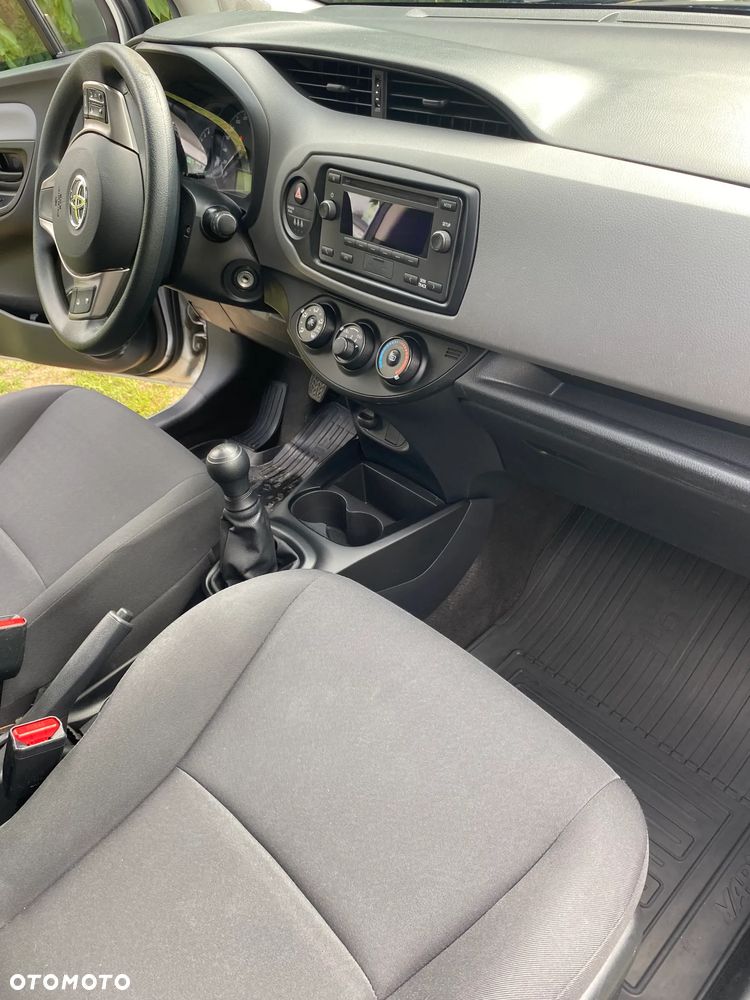 Toyota Yaris 1.0 Active - 13