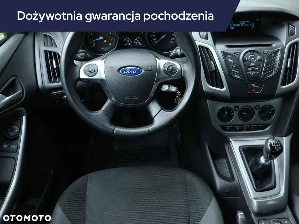 Ford Focus - 9