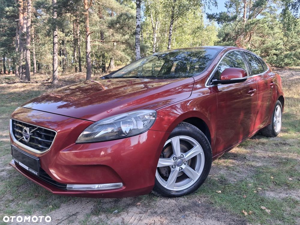 Volvo V40 D2 Momentum - 2