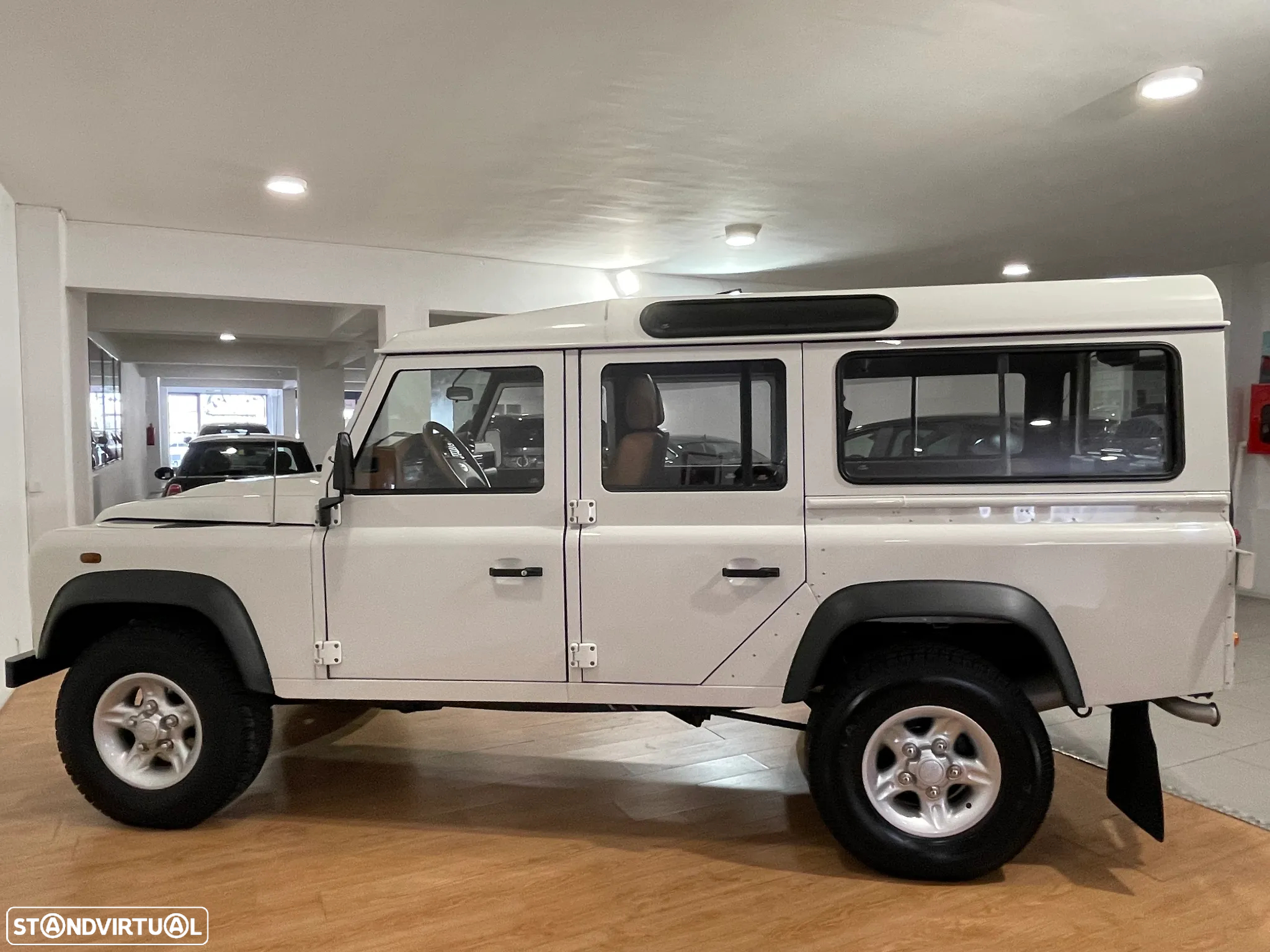 Land Rover Defender 110 CC 2.4 CRD SE - 3