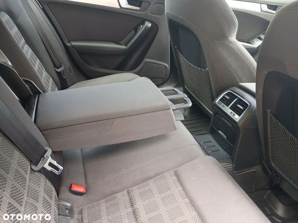 Audi A4 Avant - 12