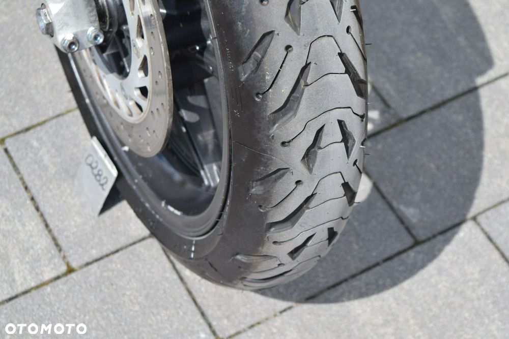 Honda CB - 9