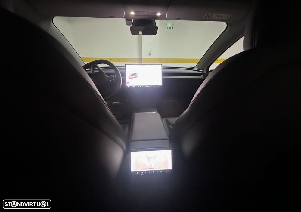Tesla Model 3 - 19