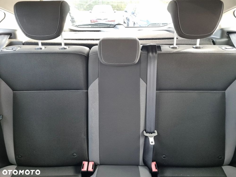 Ford Focus 1.6 Trend - 15