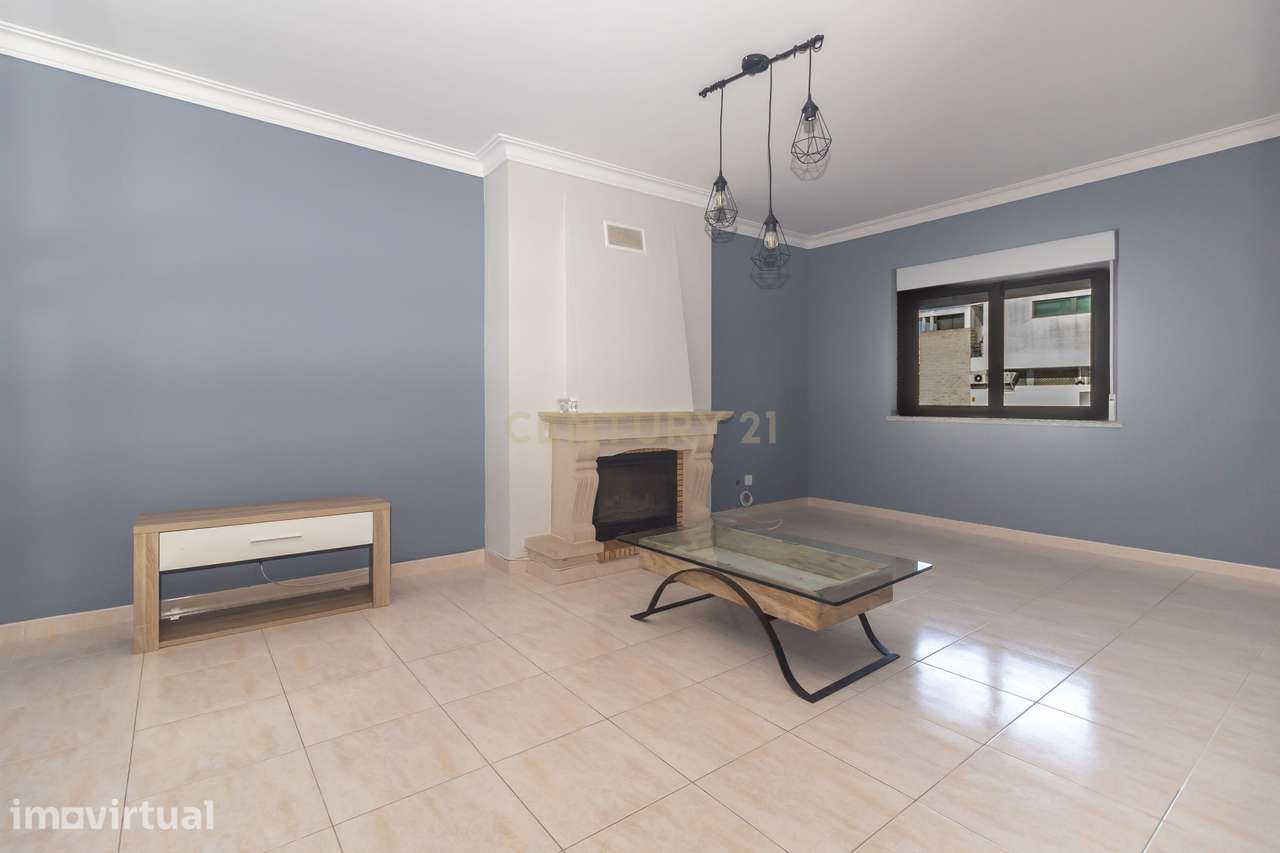 Apartamento T3 Vale do Cobro - Grande imagem: 2/36