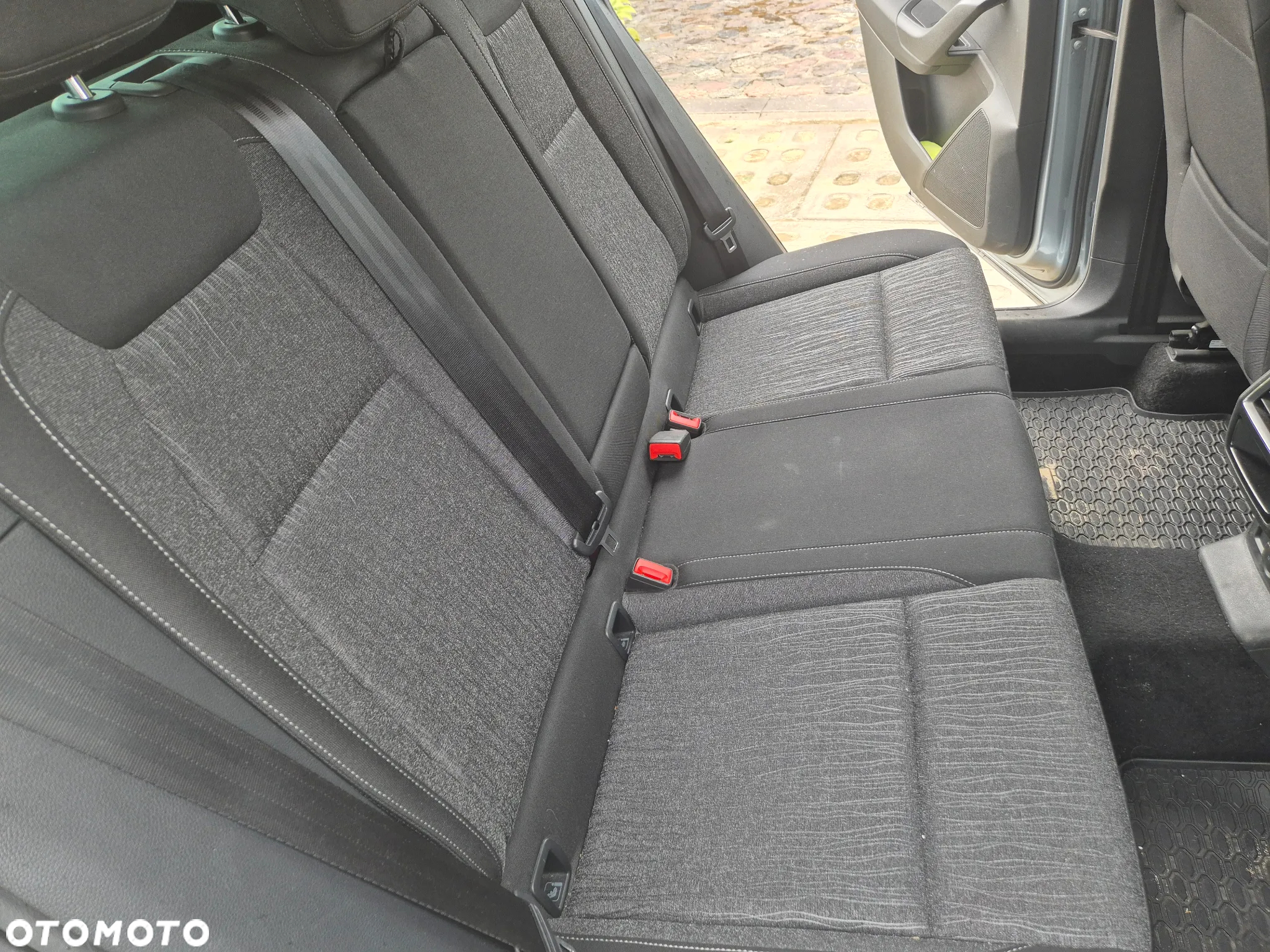 Skoda Karoq 1.5 TSI ACT 4x2 Style DSG - 4