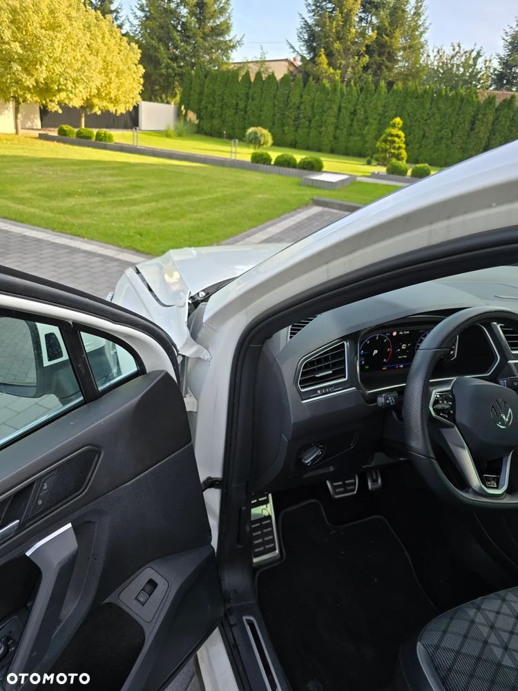 Volkswagen Tiguan 2.0 TDI R-Line Plus DSG - 12