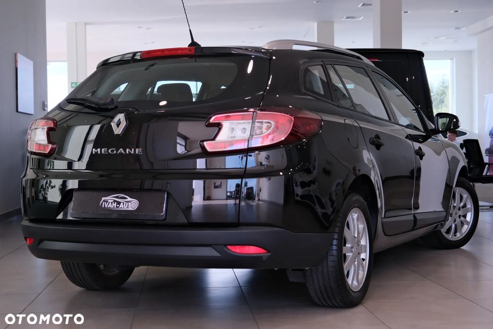 Renault Megane 1.6 16V Color Edition - 6