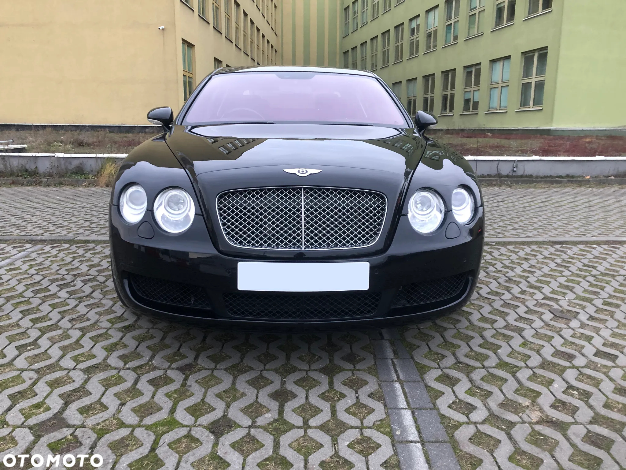 Bentley Flying Spur Continental - 6