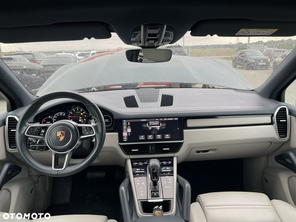 Porsche Cayenne Tiptronic S Platinum Edition - 8