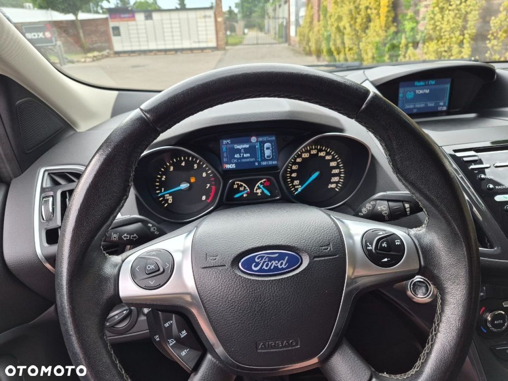 Ford Kuga - 17