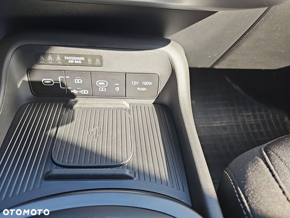 Hyundai Kona - 29