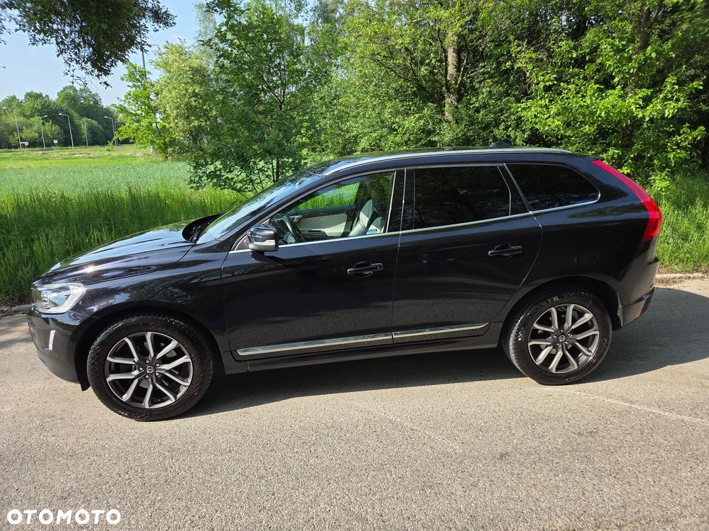 Volvo XC 60 D5 AWD Summum - 1