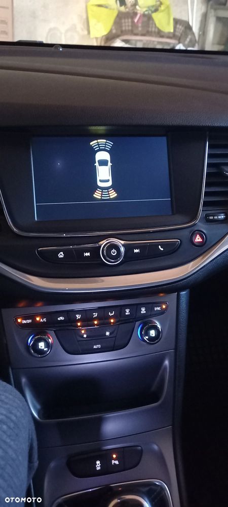 Opel Astra 1.4 T Enjoy - 17