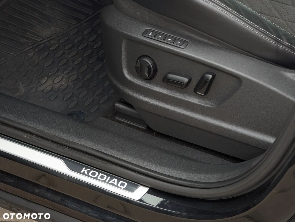 Skoda Kodiaq 2.0 TDI 4x2 Sportline DSG 7os - 31