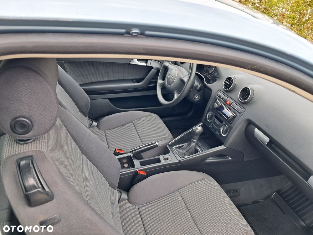 Audi A3 3-drzwiowe 1.6 Ambition - 7
