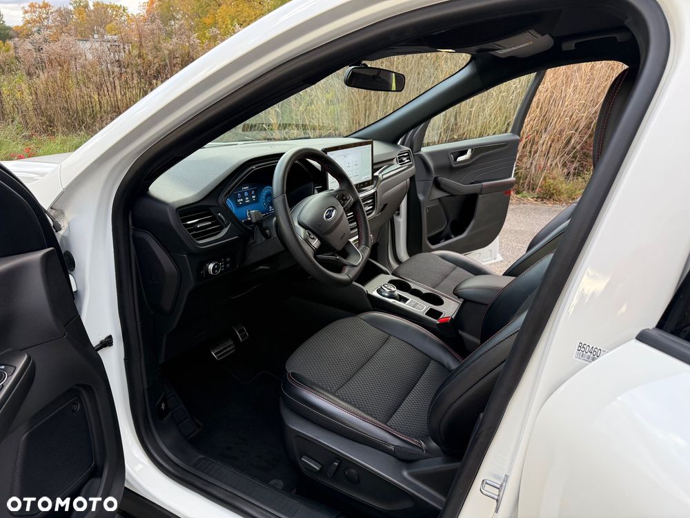 Ford Kuga 2.0 EcoBoost AWD ST-Line ASS - 18