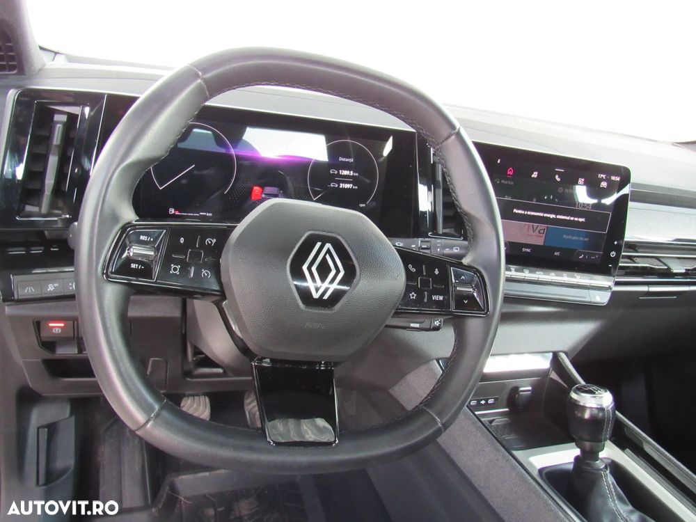 Renault Austral MHEV 140 Equilibre - 18