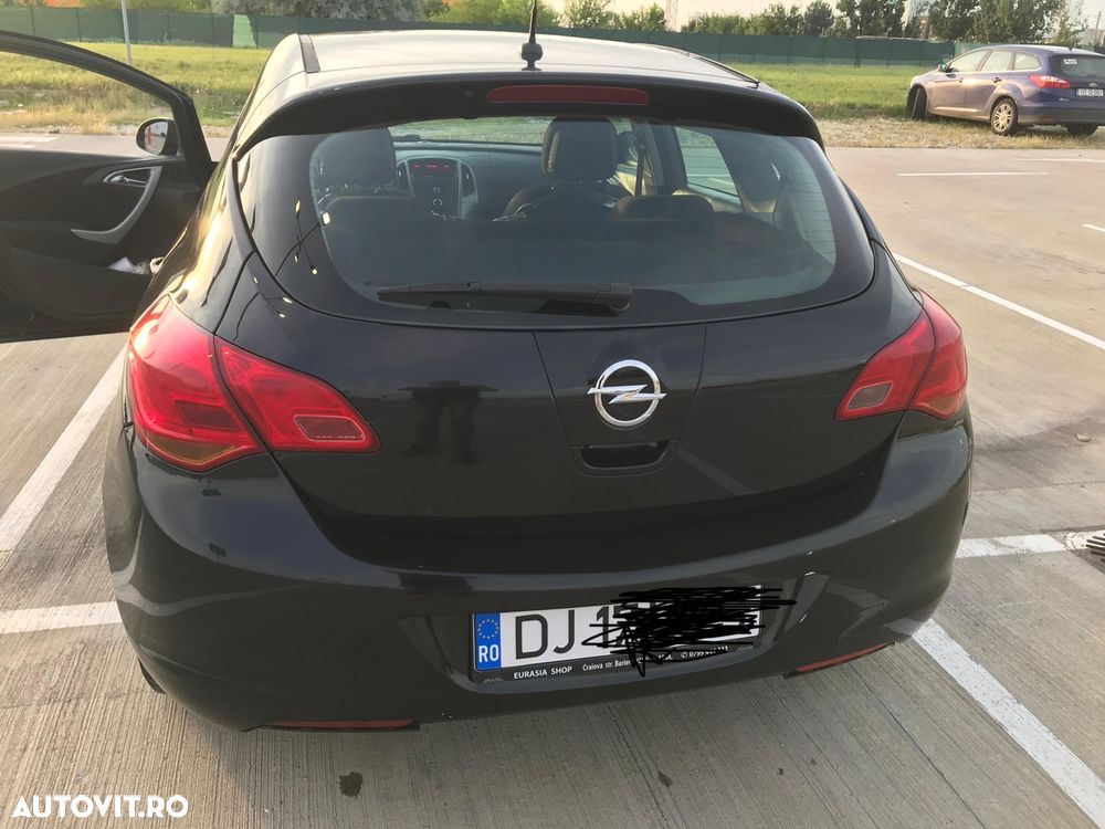 Opel Astra 1.6 - 8