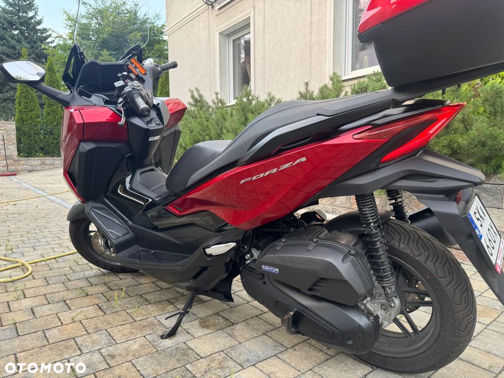 Honda NSS - 11