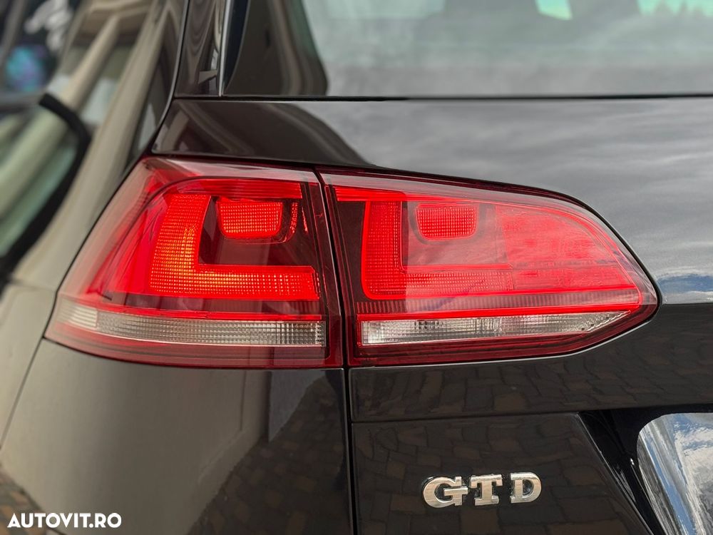 Volkswagen Golf GTD (BlueMotion Technology) DSG - 14