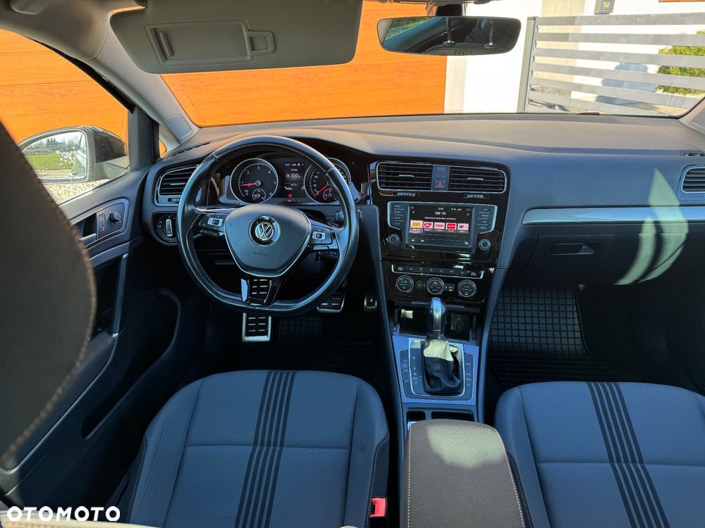 Volkswagen Golf 2.0 TDI BlueMotion Technology DSG Allstar - 10