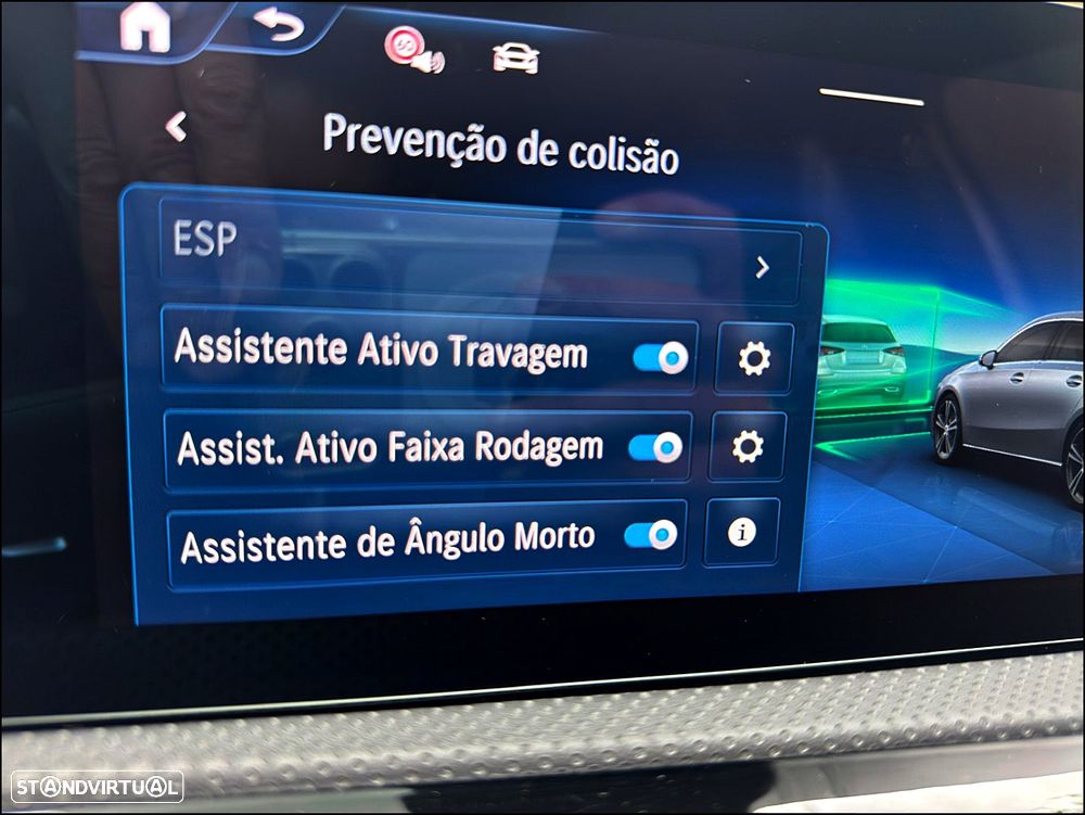 Mercedes-Benz A 250 e 8G-DCT Edition AMG Line - 43