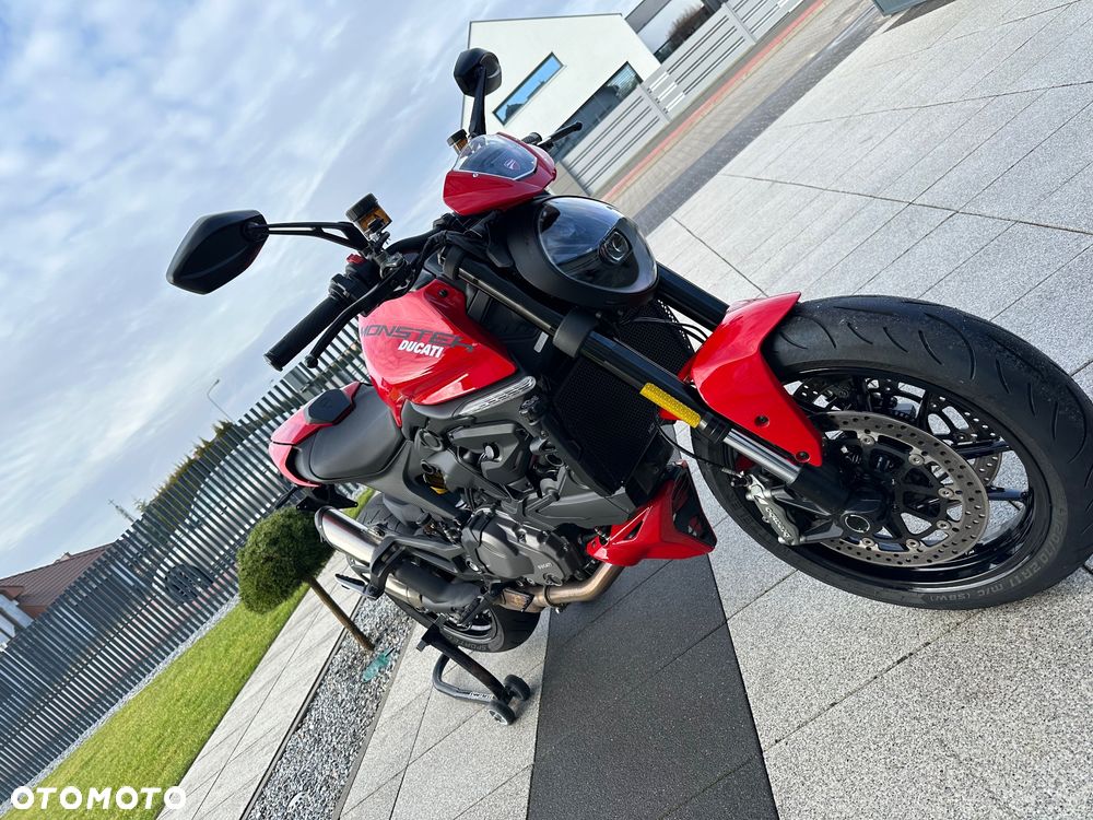 Ducati Monster - 13