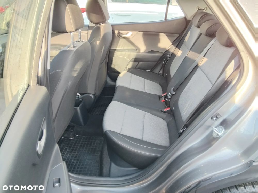 Kia Stonic 1.0 T-GDI M - 23