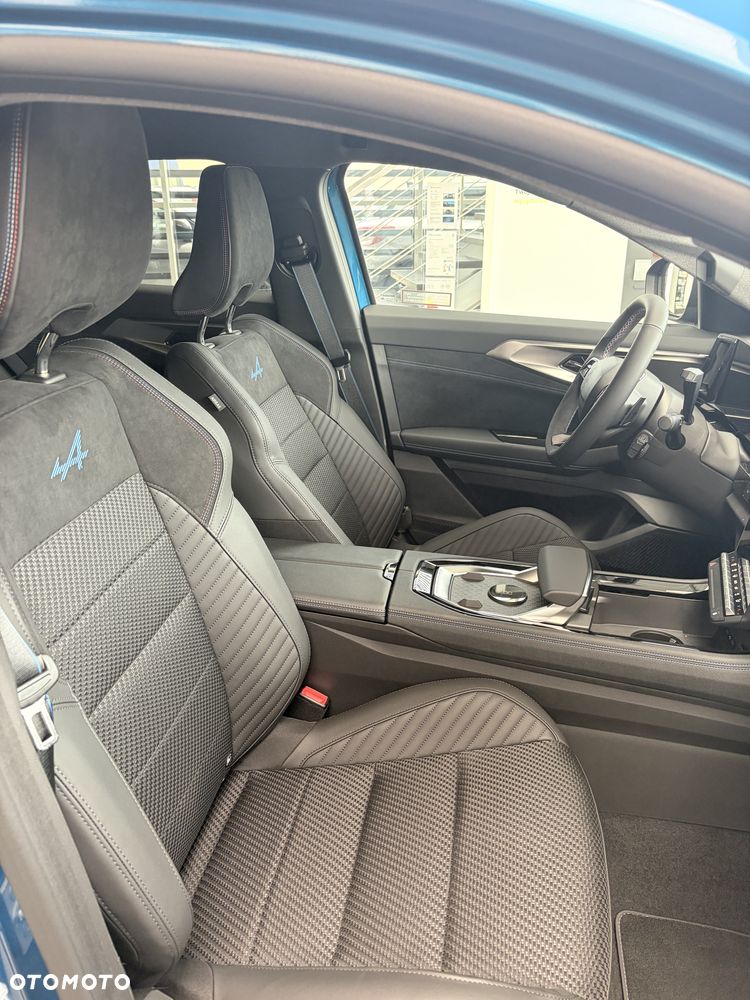 Renault Austral 1.3 TCe mHEV Esprit Alpine - 22