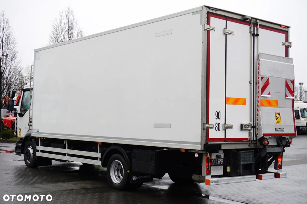Renault D210 12T / Chłodnia Bitemperatura / 10 sztuk - 6