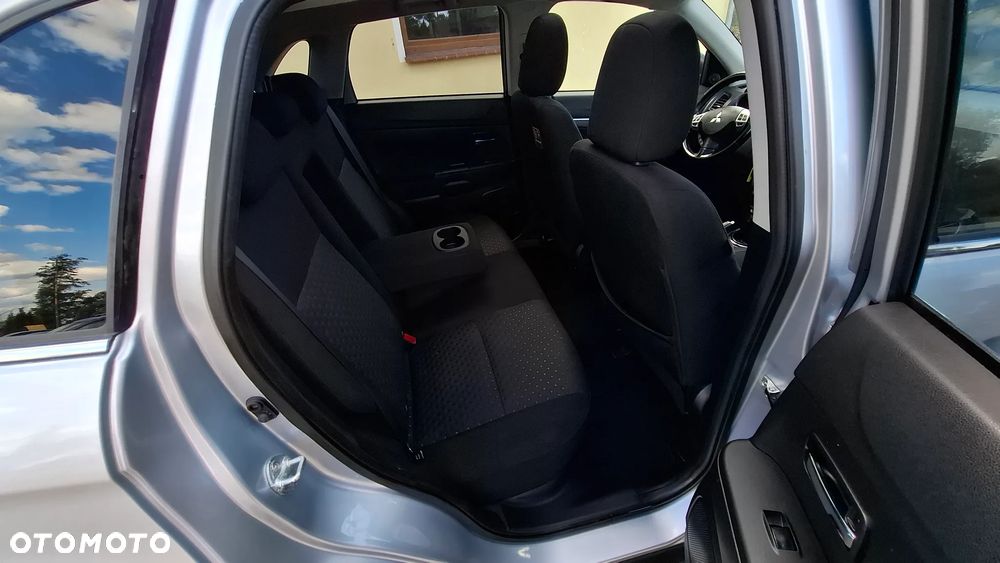 Mitsubishi ASX 1.8 DI-D 2WD Edition II - 28