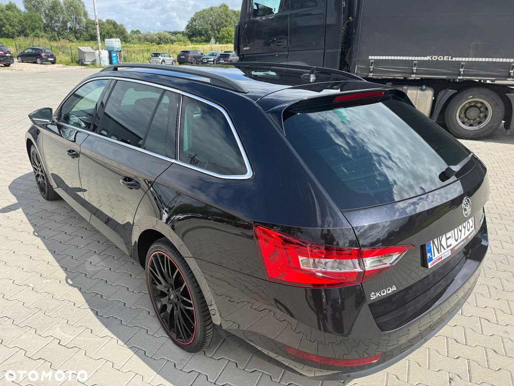 Skoda Superb 2.0 TDI 4x4 DSG Premium Edition - 7