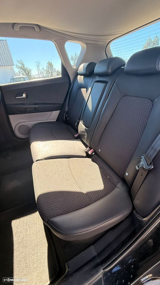 Kia Ceed 1.6 CRDi LX - 12