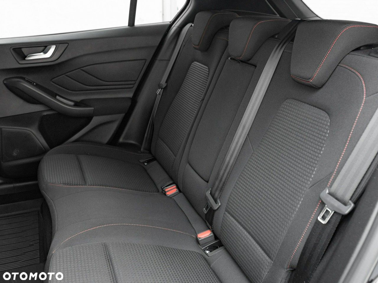Ford Focus - 28