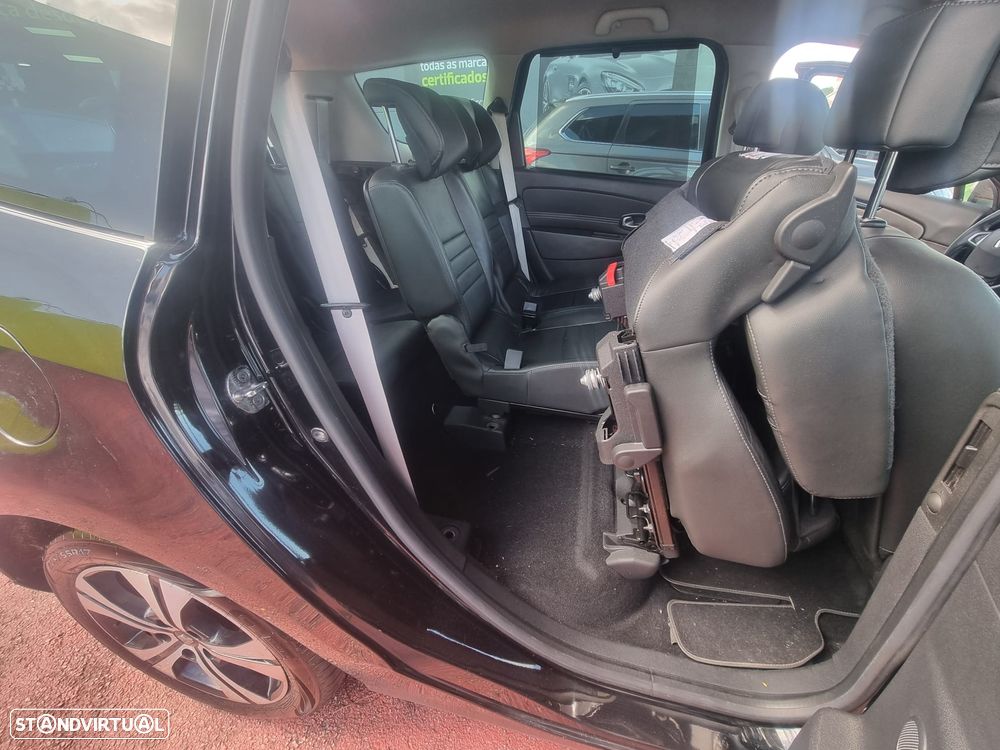 Renault Grand Scénic 1.5 dCi Bose Edition 7L - 24