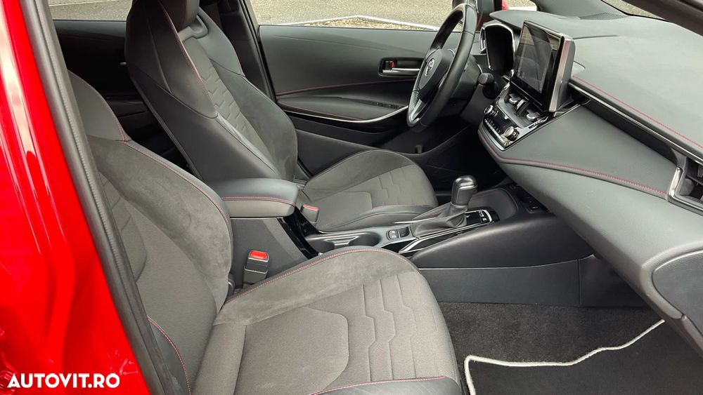 Toyota Corolla 1.8 Hybrid Touring Sports - 13