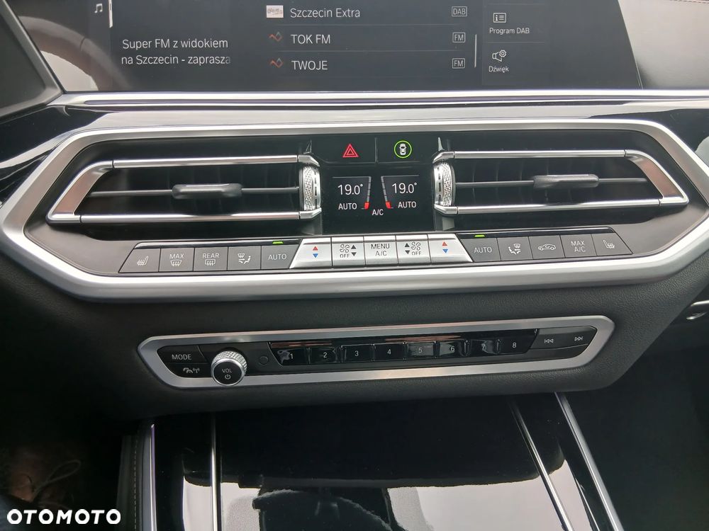 BMW X5 xDrive40d mHEV - 16