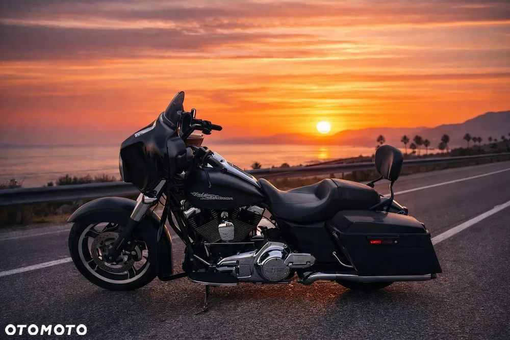 Harley-Davidson Dyna Super Glide - 1