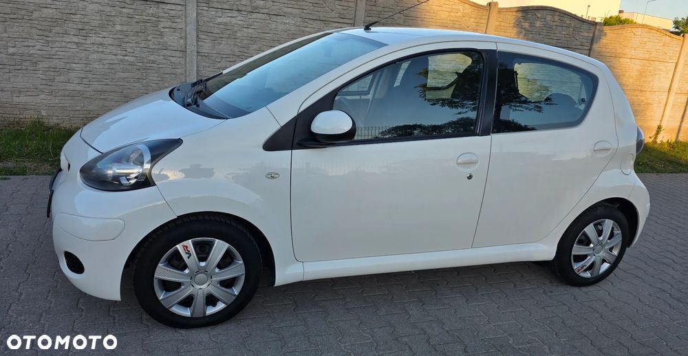 Toyota Aygo - 2