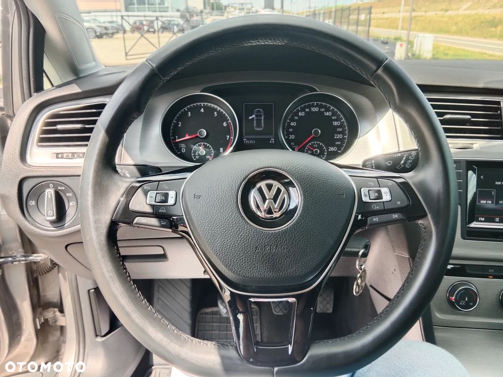 Volkswagen Golf 1.4 TSI BMT Comfortline - 33
