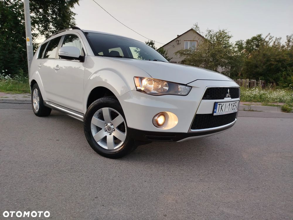Mitsubishi Outlander 2.2 DI-D 4WD Invite - 1