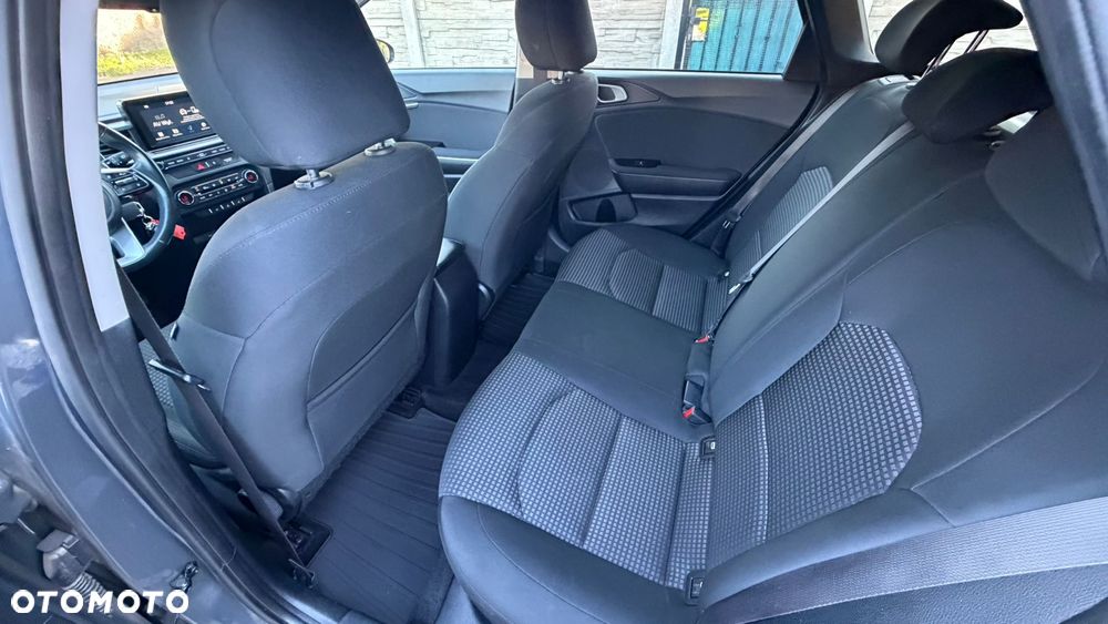 Kia Ceed 1.4 T-GDI OPF Platinum Edition - 16