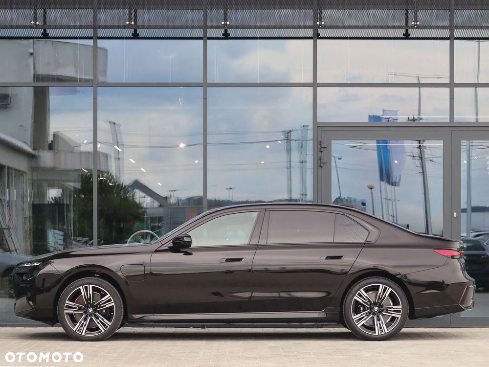 BMW Seria 7 750e PHEV xDrive M Sport sport - 8