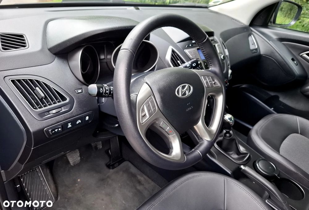 Hyundai ix35 2.0 CRDi 4WD Premium - 12