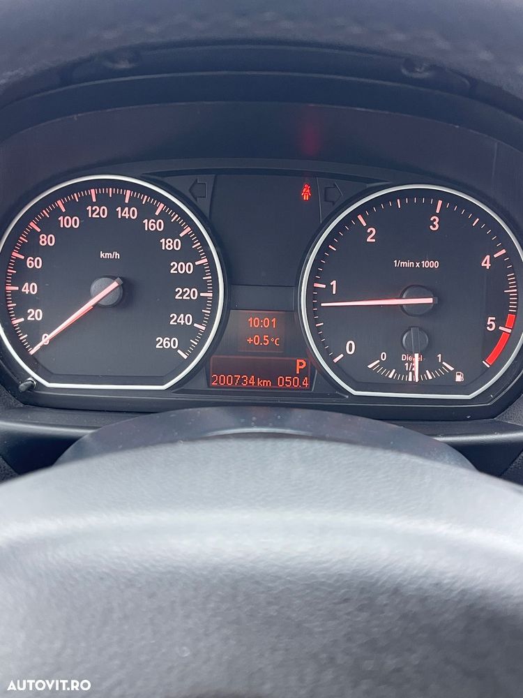 BMW Seria 1 118d Aut. - 8